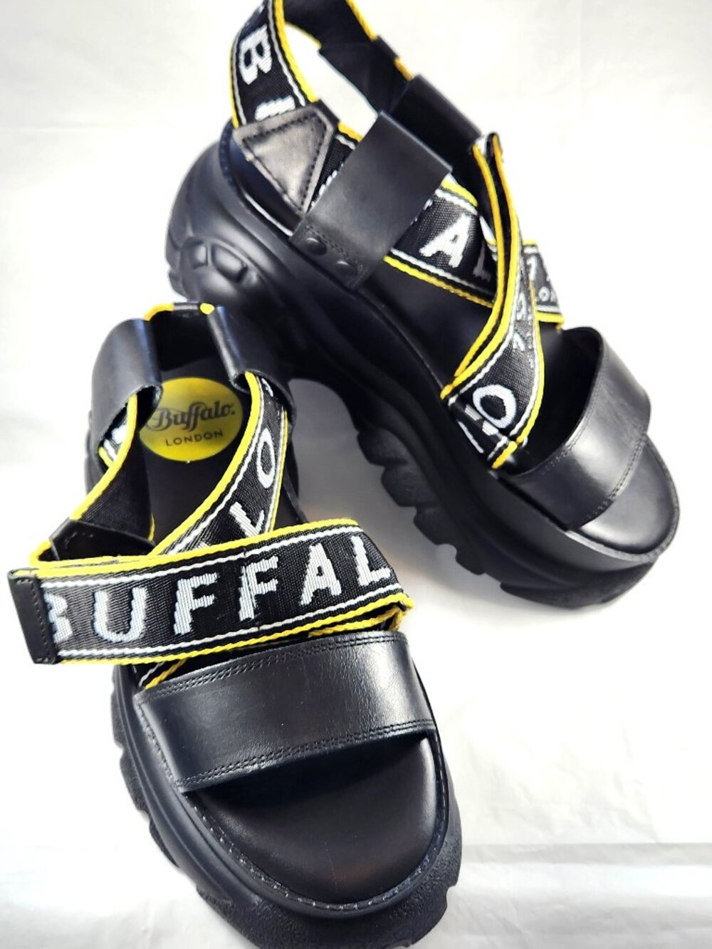NEW BUFFALO LONDON 1979 BLACK NYLON PLATFORM SANDALS SIZE 6.5 US | 37 EU